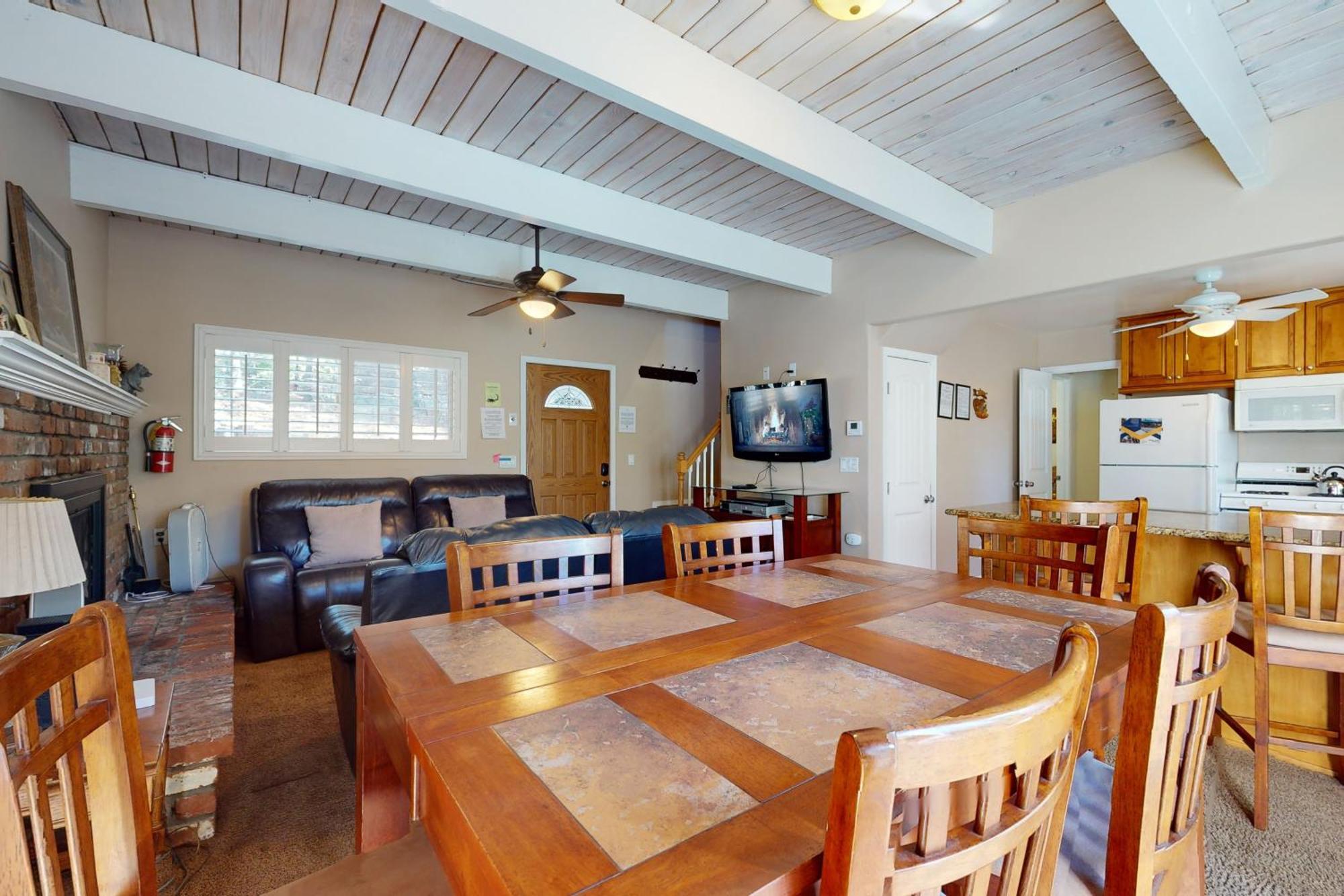 Holiday home Dancing Bear Chalet *